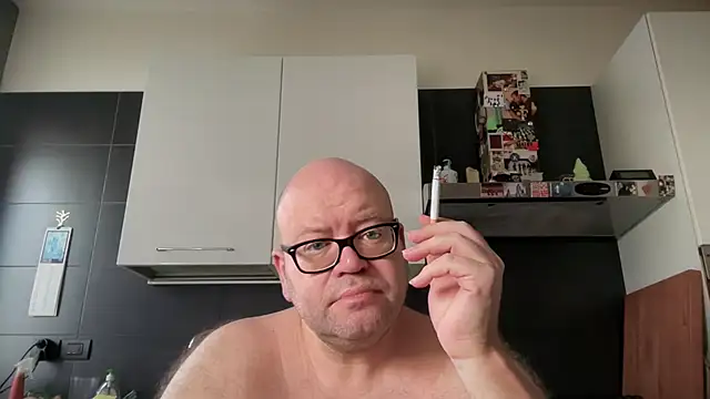 theitalianbear online show from July 2026 04:59:02 AM