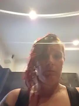 Snapshot of EllasFightClub chatting on July 2026 10:25:01 AM EllasFightClub online show from July 2026 10:25:01 AM