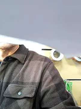 Juanpaulo1937 online show from August 2026 11:15:02 AM