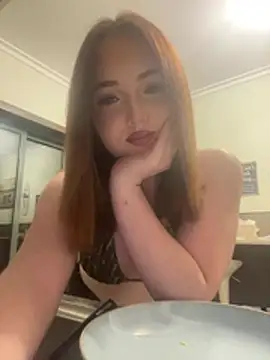 Snapshot of Graciebrownxx chatting on July 2026 11:26:02 PM Graciebrownxx online show from July 2026 11:26:02 PM