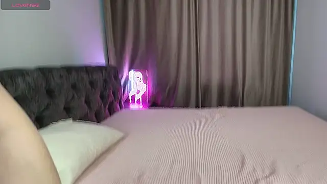  devonlee  online show from August 2026 04:59:02 AM
