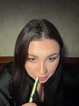 KellyNomerysx online show from August 2026 11:41:01 PM