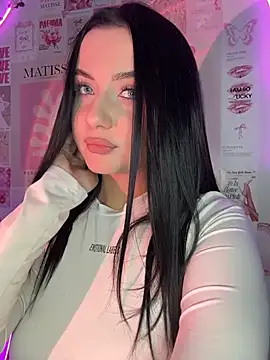 PinkyKitten online show from August 2026 06:06:02 PM