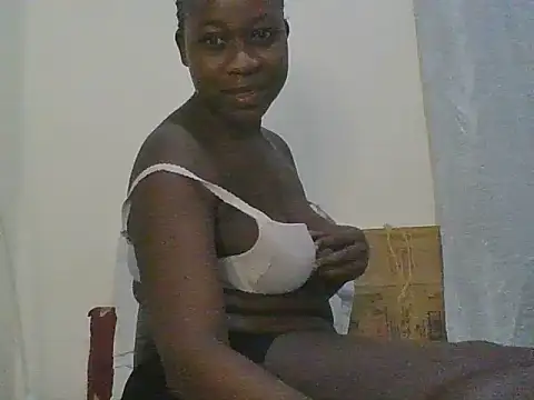 Snapshot of black_queenberry chatting on July 2026 08:19:02 PM black queenberry online show from July 2026 08:19:02 PM