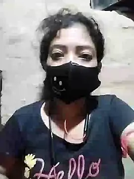 Snapshot of Magic-heart2 chatting on August 2026 08:08:01 PM Magic-heart2 online show from August 2026 08:08:01 PM