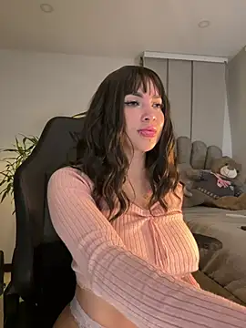 HannaBeckett online show from February 2025 12:30:01 AM