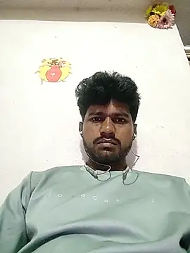 Snapshot of Raakkesh chatting on August 2026 05:22:01 PM Raakkesh online show from August 2026 05:22:01 PM