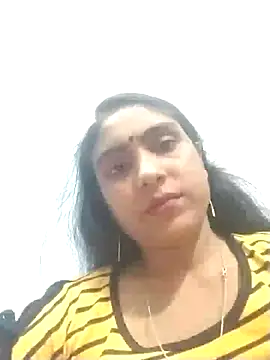 Snapshot of nila-23 chatting on August 2026 12:18:01 PM nila-23 online show from August 2026 12:18:01 PM