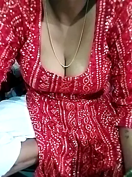 Snapshot of Dolly-baby21 chatting on August 2026 03:58:02 PM Dolly-baby21 online show from August 2026 03:58:02 PM