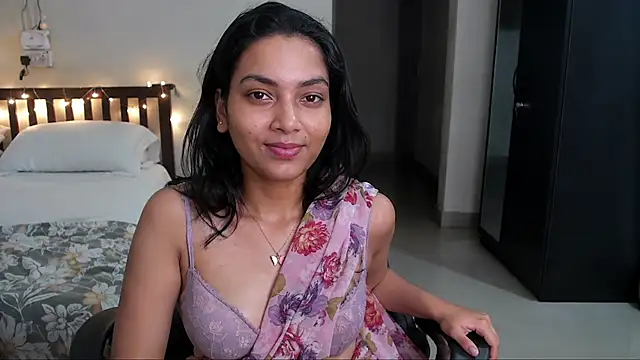 Snapshot of Mishika_lust chatting on August 2026 05:59:01 PM Mishika lust online show from August 2026 05:59:01 PM