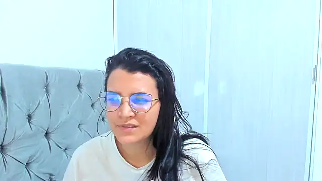 MARILYN GARCIA online show from January 2025 05:51:02 PM