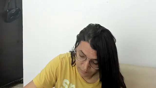 MARILYN GARCIA online show from February 2025 07:04:02 PM