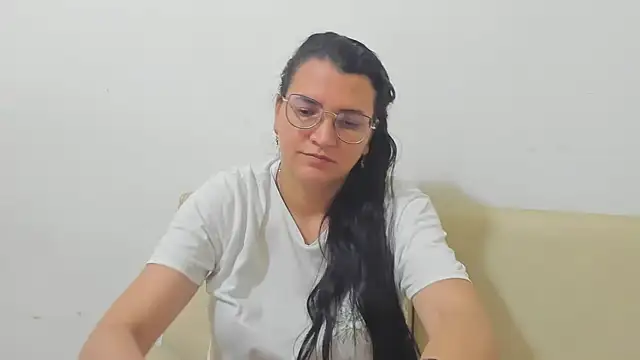 Snapshot of MARILYN_GARCIA chatting on March 2026 03:00:02 AM MARILYN GARCIA online show from March 2026 03:00:02 AM