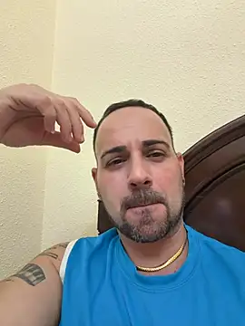 Snapshot of elpianitofeliz chatting on August 2026 10:12:02 PM elpianitofeliz online show from August 2026 10:12:02 PM