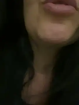 Snapshot of Azzurra1234 chatting on December 2024 04:09:02 PM Azzurra1234 online show from December 2024 04:09:02 PM