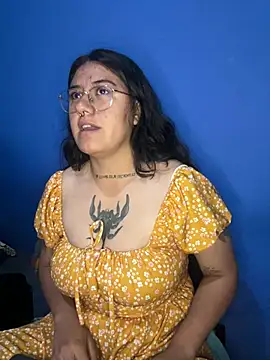 Snapshot of Mailly-Gabby_ chatting on August 2026 08:00:01 PM Mailly-Gabby online show from August 2026 08:00:01 PM