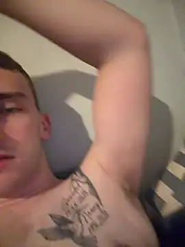jackhigg90 online show from August 2026 11:29:02 PM