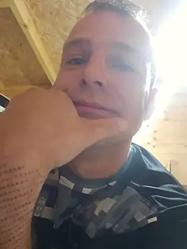 Snapshot of BadBunnyXMi chatting on August 2026 12:34:02 AM BadBunnyXMi online show from August 2026 12:34:02 AM