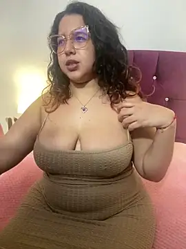 Snapshot of shara_ chatting on February 2025 06:54:02 AM shara  online show from February 2025 06:54:02 AM