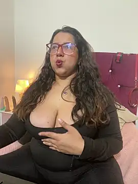 Snapshot of shara_ chatting on April 2026 03:26:01 AM shara online show from April 2026 03:26:01 AM