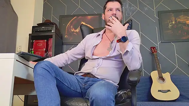 ChrisKox online show from January 2025 04:04:01 AM