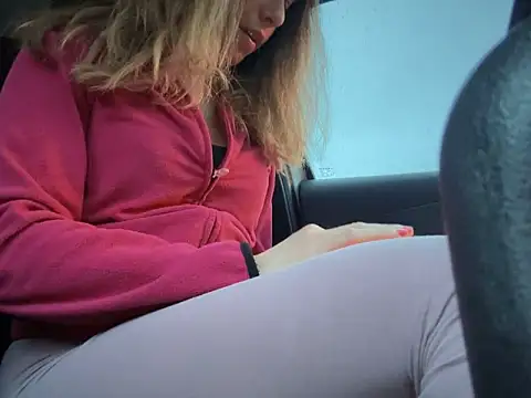 sexylenia online show from March 2025 05:17:02 PM