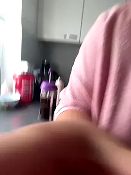 Snapshot of BootyLola chatting on October 2025 08:45:01 AM BootyLola online show from October 2025 08:45:01 AM