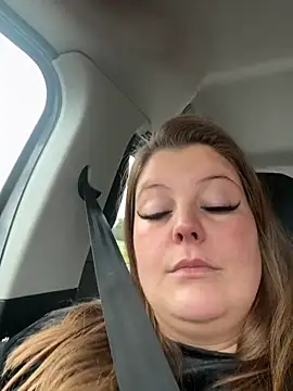 BootyLola online show from November 2025 10:58:01 AM