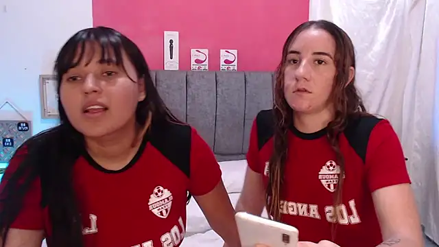 Sophie And Alis online show from December 2024 02:38:02 PM