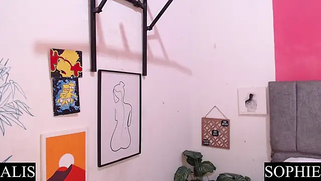 Sophie And Alis online show from March 2025 01:48:01 PM