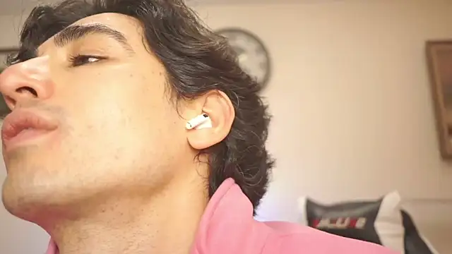 AlanDeNavarre online show from February 2025 12:48:01 AM