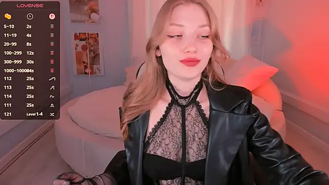 Snapshot of DakotaMabs chatting on March 2026 11:46:01 AM DakotaMabs online show from March 2026 11:46:01 AM