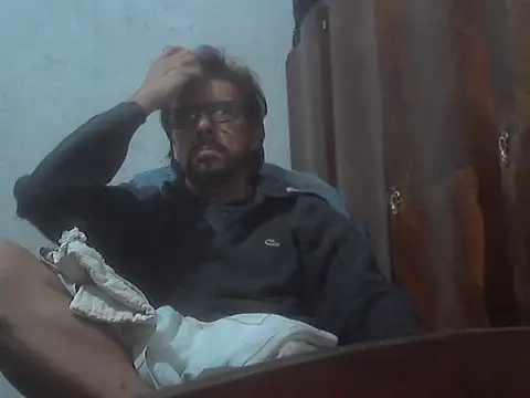 Snapshot of el_principe_hot chatting on October 2025 02:41:02 AM el principe hot online show from October 2025 02:41:02 AM