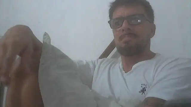 Snapshot of el_principe_hot chatting on March 2026 05:12:01 AM el principe hot online show from March 2026 05:12:01 AM