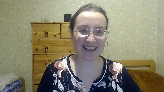 Smart Rose online show from January 2025 08:00:01 PM