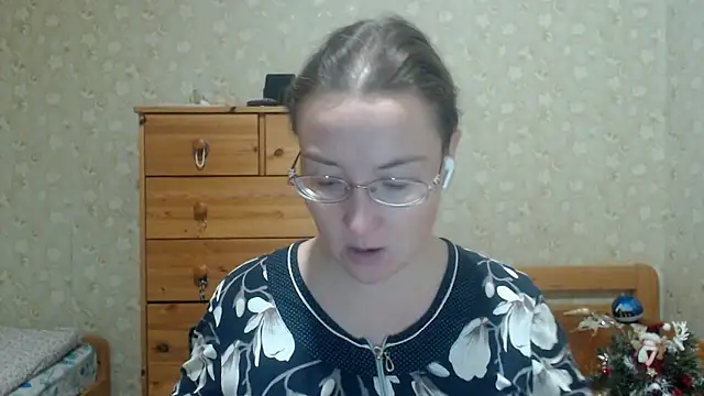 Smart Rose online show from January 2026 10:02:02 PM