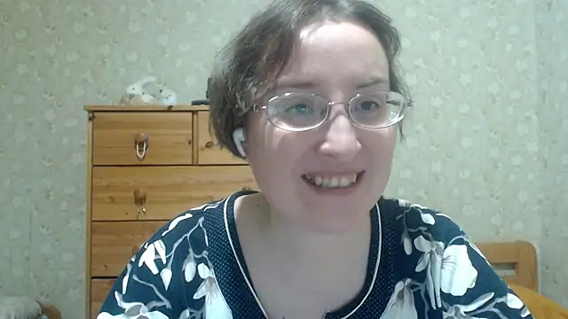 Smart Rose online show from April 2026 09:39:33 PM