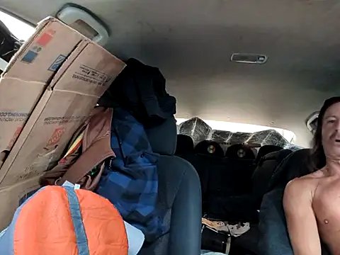 Snapshot of OGXXXOG chatting on March 2025 09:00:02 PM OGXXXOG online show from March 2025 09:00:02 PM