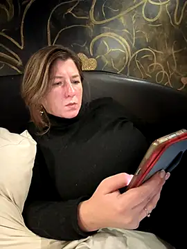 Natali UA online show from October 2025 04:41:01 PM