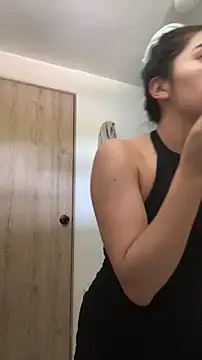 aimi art1 online show from October 2025 06:25:02 PM