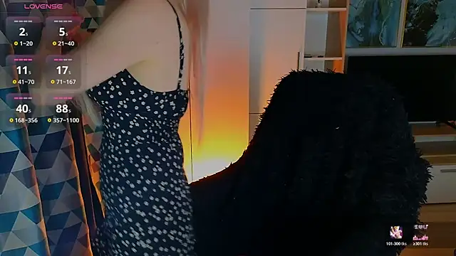 Snapshot of MilanaOmg chatting on April 2026 06:17:01 PM MilanaOmg online show from April 2026 06:17:01 PM