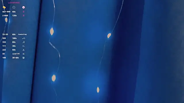 Snapshot of Hott_girlx chatting on April 2026 06:16:02 AM Hott girlx online show from April 2026 06:16:02 AM