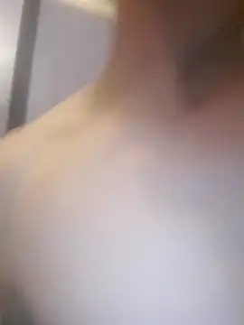 Snapshot of SexyMan2020ka chatting on October 2025 09:43:02 PM SexyMan2020ka online show from October 2025 09:43:02 PM