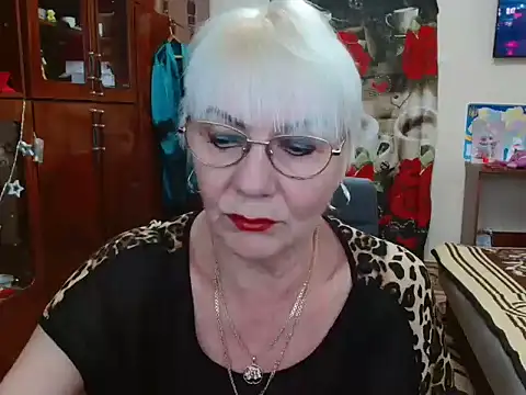 Snapshot of JenaCheim chatting on December 2024 07:01:01 AM JenaCheim online show from December 2024 07:01:01 AM