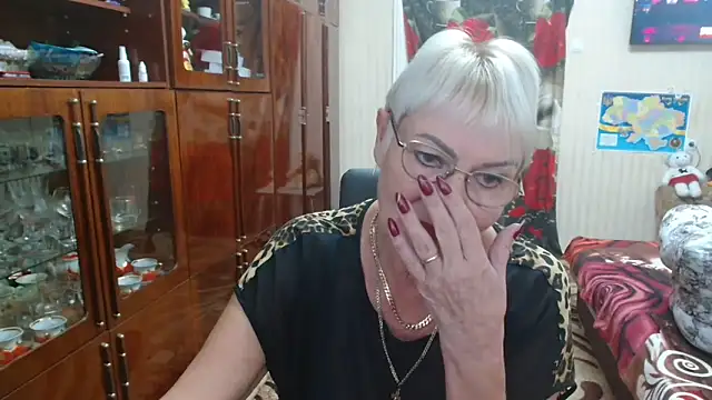 Snapshot of JenaCheim chatting on October 2025 05:40:01 AM JenaCheim online show from October 2025 05:40:01 AM