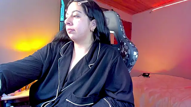 Snapshot of coraline_latin chatting on December 2024 09:33:02 PM coraline latin online show from December 2024 09:33:02 PM