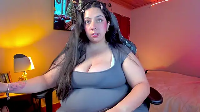 Snapshot of coraline_latin chatting on December 2024 12:36:01 AM coraline latin online show from December 2024 12:36:01 AM