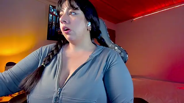 Snapshot of coraline_latin chatting on January 2025 12:42:02 AM coraline latin online show from January 2025 12:42:02 AM