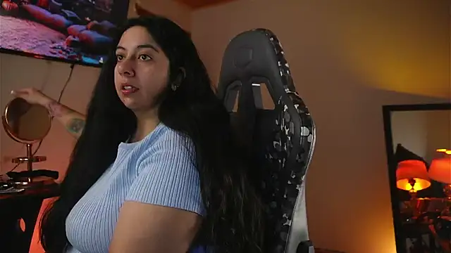 Snapshot of coraline_latin chatting on September 2025 06:46:01 PM coraline latin online show from September 2025 06:46:01 PM