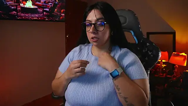 Snapshot of coraline_latin chatting on October 2025 02:11:02 AM coraline latin online show from October 2025 02:11:02 AM